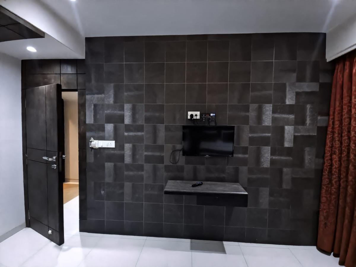 Hotel City Heart Ширди Экстерьер фото